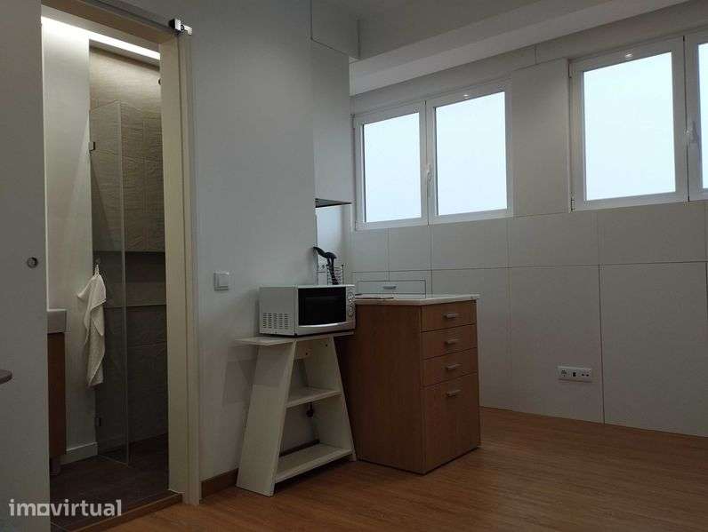 Apartamento T1 na Figueirinha (Oeiras) - Grande imagem: 4/12
