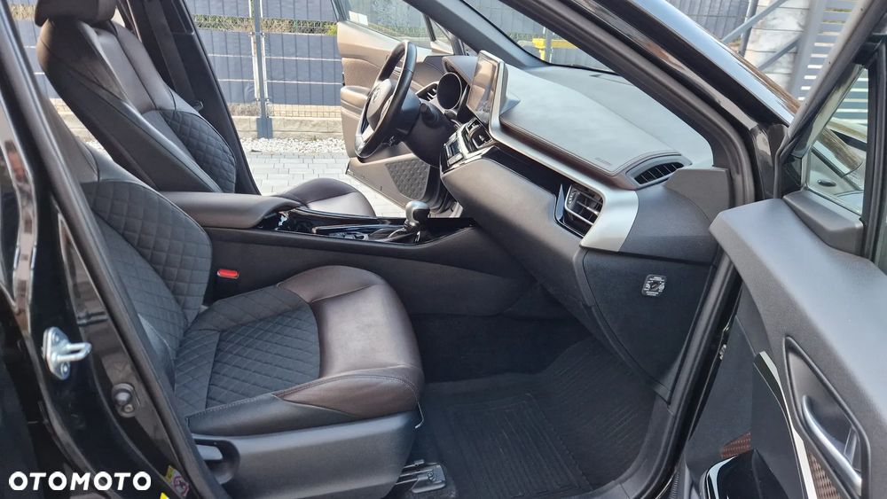 Toyota C-HR 1.8 Hybrid Prestige - 21