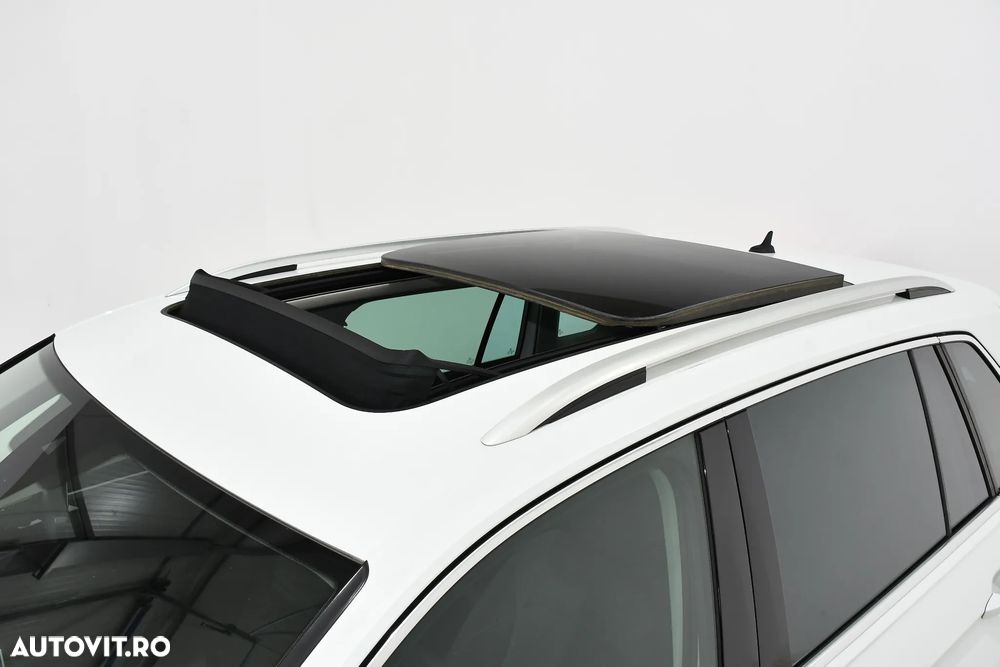 Volkswagen Tiguan 2.0 TDI SCR 4MOTION (BlueMotion Techn.) DSG Highline - 18