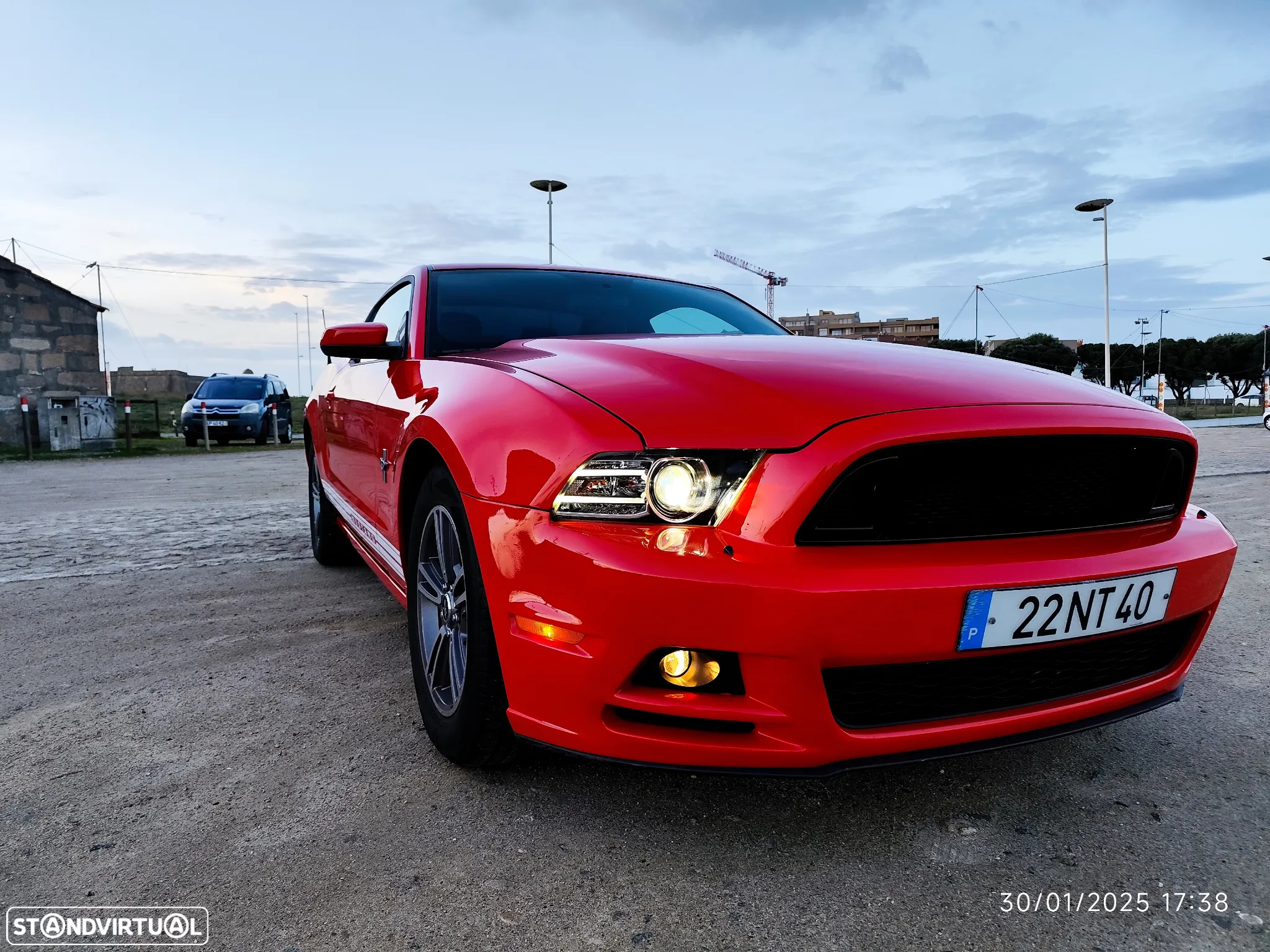 Ford Mustang - 17