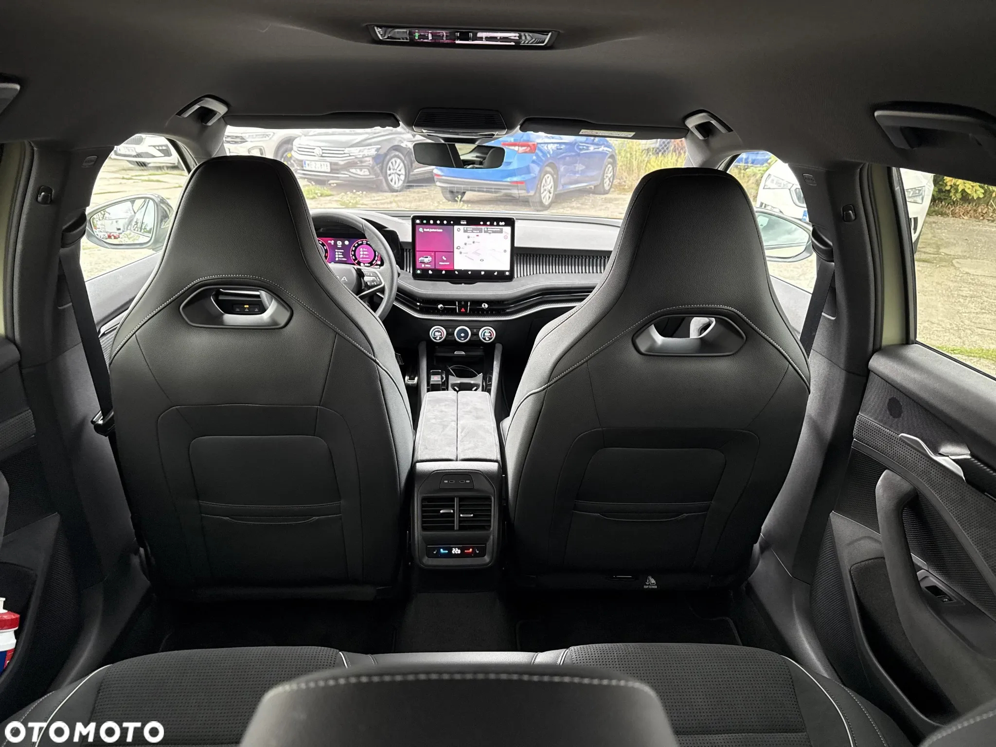 Skoda Superb 2.0 TSI Sportline DSG - 28