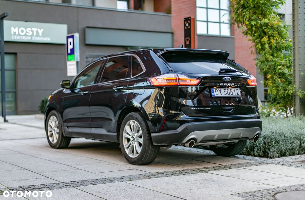 Ford Edge - 2