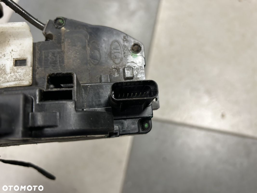 KIA CEED I ZAMEK KLAMKA DRZWI LEWY PRZÓD 7 PIN EU - 3