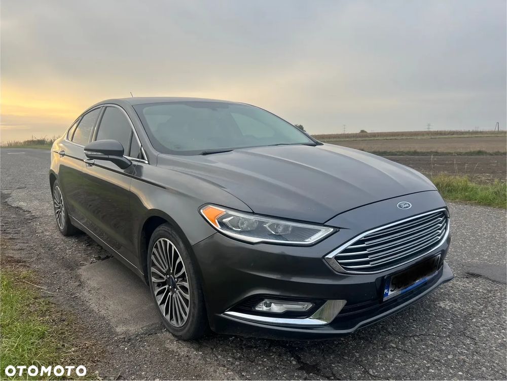 Ford Fusion - 1