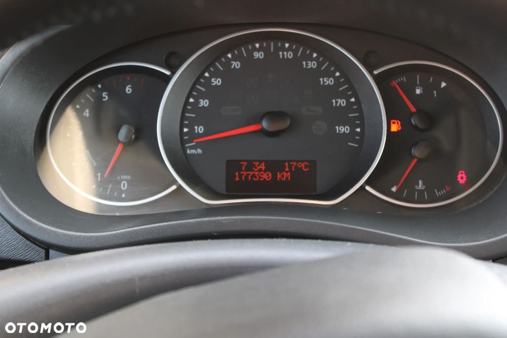 Renault Kangoo 1.2 TCE Energy Oasis - 26