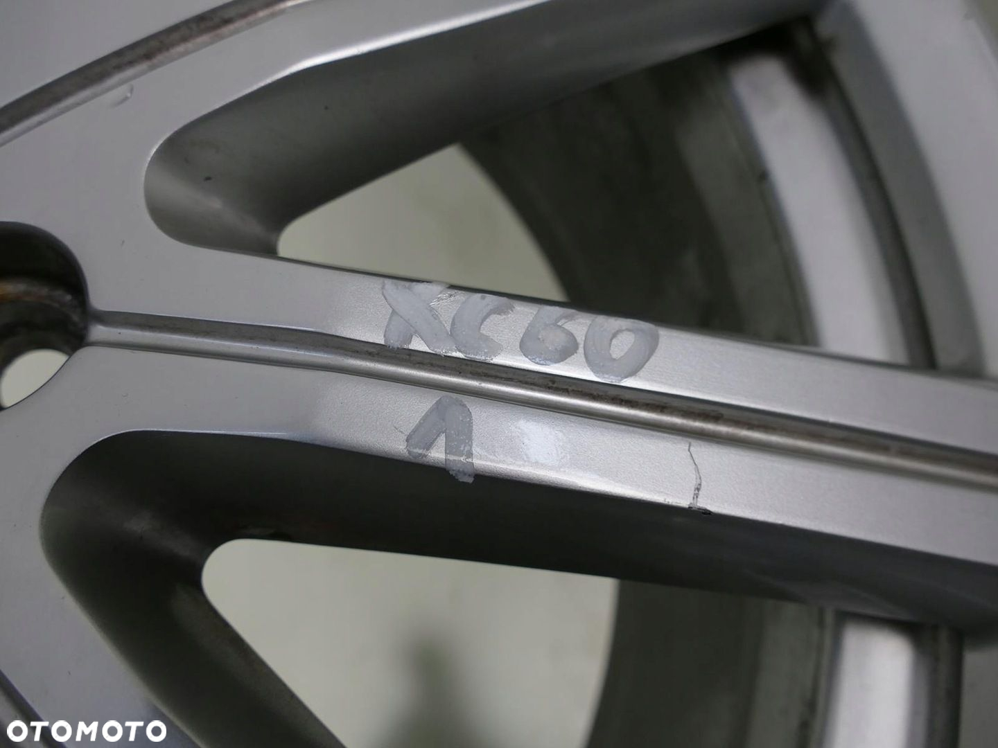 VOLVO XC60 I FELGA ALUMINIOWA 8Jx20 20" 31362385 - 15