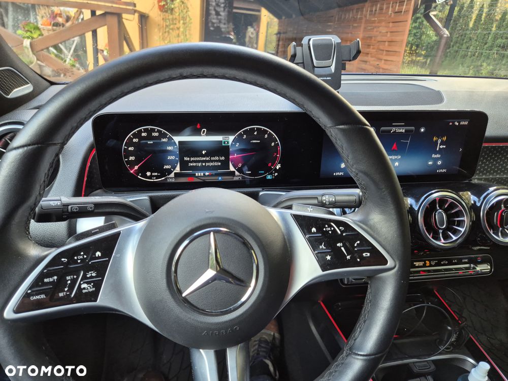 Mercedes-Benz GLB 250 4Matic 8G-DCT Edition AMG Line - 25