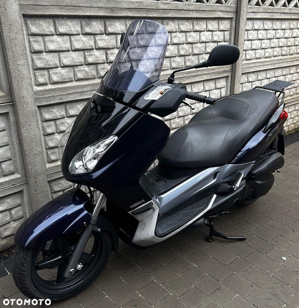 Yamaha X-max - 10