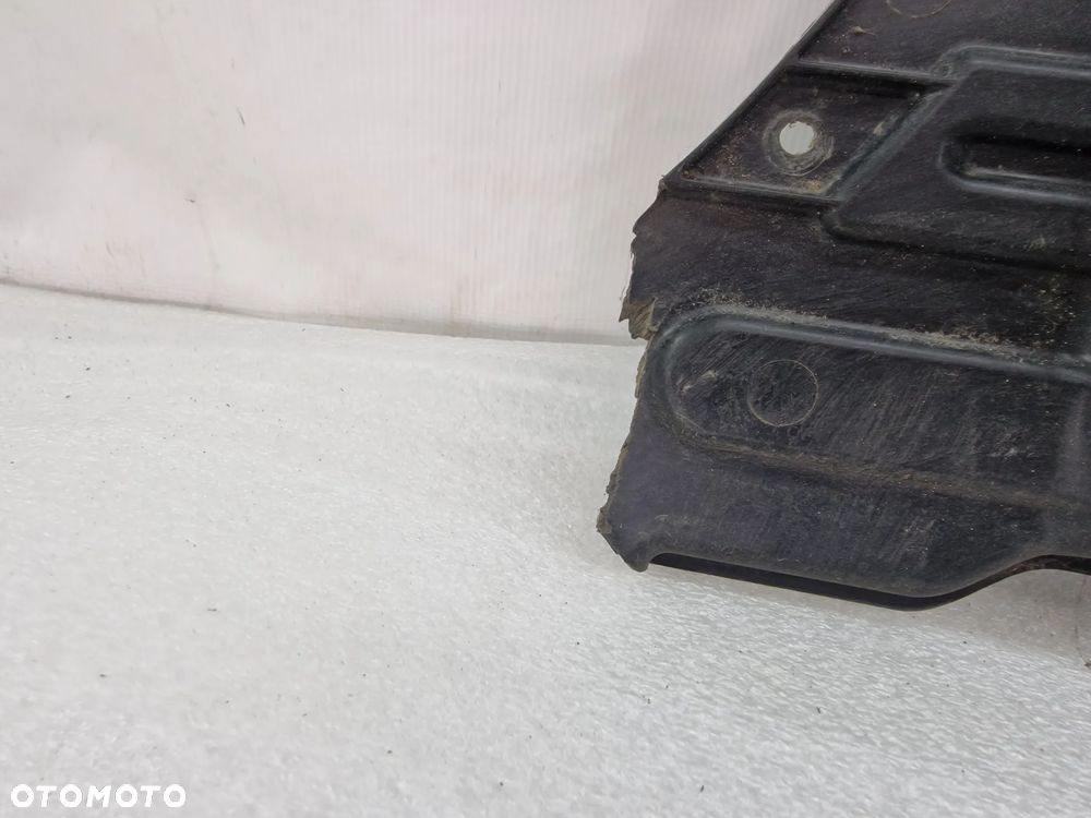 VW PASSAT B8 / VW GOLF VII / SEAT LEON 5F0 12- PŁYTA / OSŁONA POD SILNIK , NR 3Q0825236D , NR AUKCJI NSŁ486 - 16