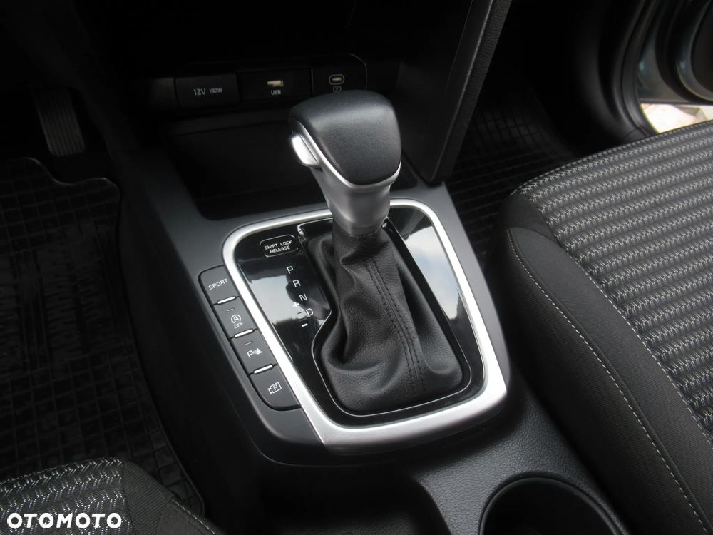 Kia Ceed 1.5 T-GDI M DCT - 16