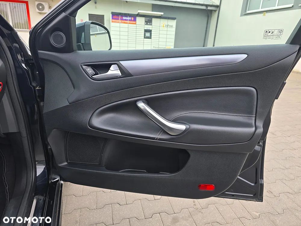 Ford Mondeo - 19