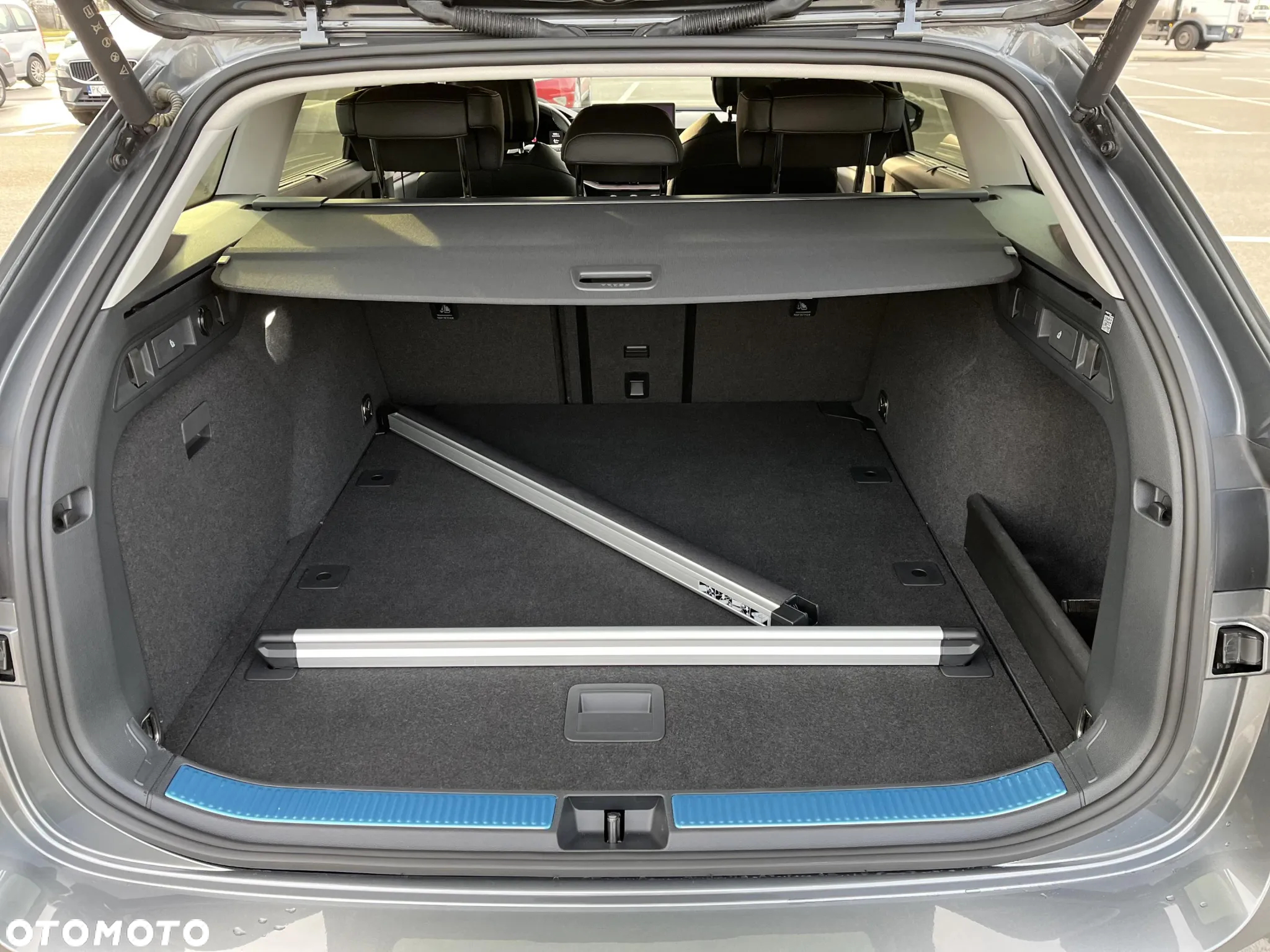 Skoda Superb 2.0 TDI SCR 4x4 L&K DSG - 17