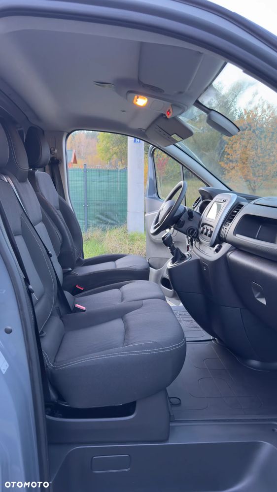 Renault Trafic III - 25
