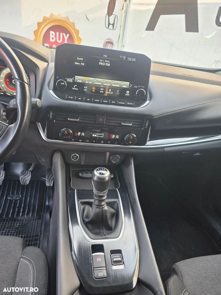 Nissan Qashqai 1.3 DIG-T N-CONNECTA - 10