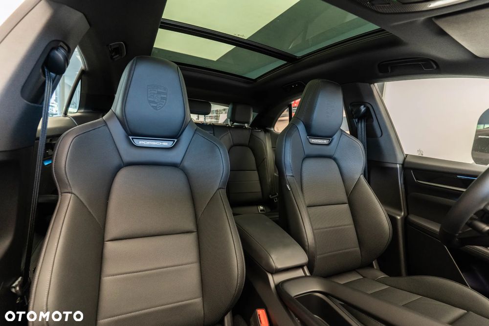 Porsche Macan - 17