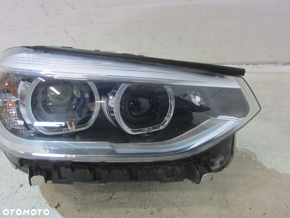BMW X3 G01 USA LAMPA LEWA PRZEDNIA PRZÓD PRAWA 8496822 7466122 63117466122 - 2
