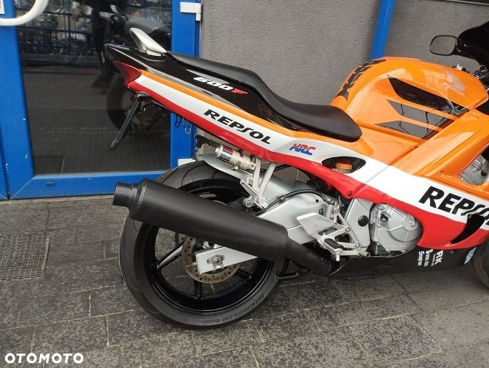 Honda CBR - 11