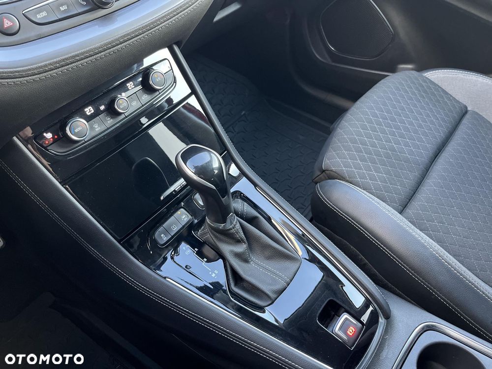 Opel Grandland X 1.6 T Ultimate S&S - 15