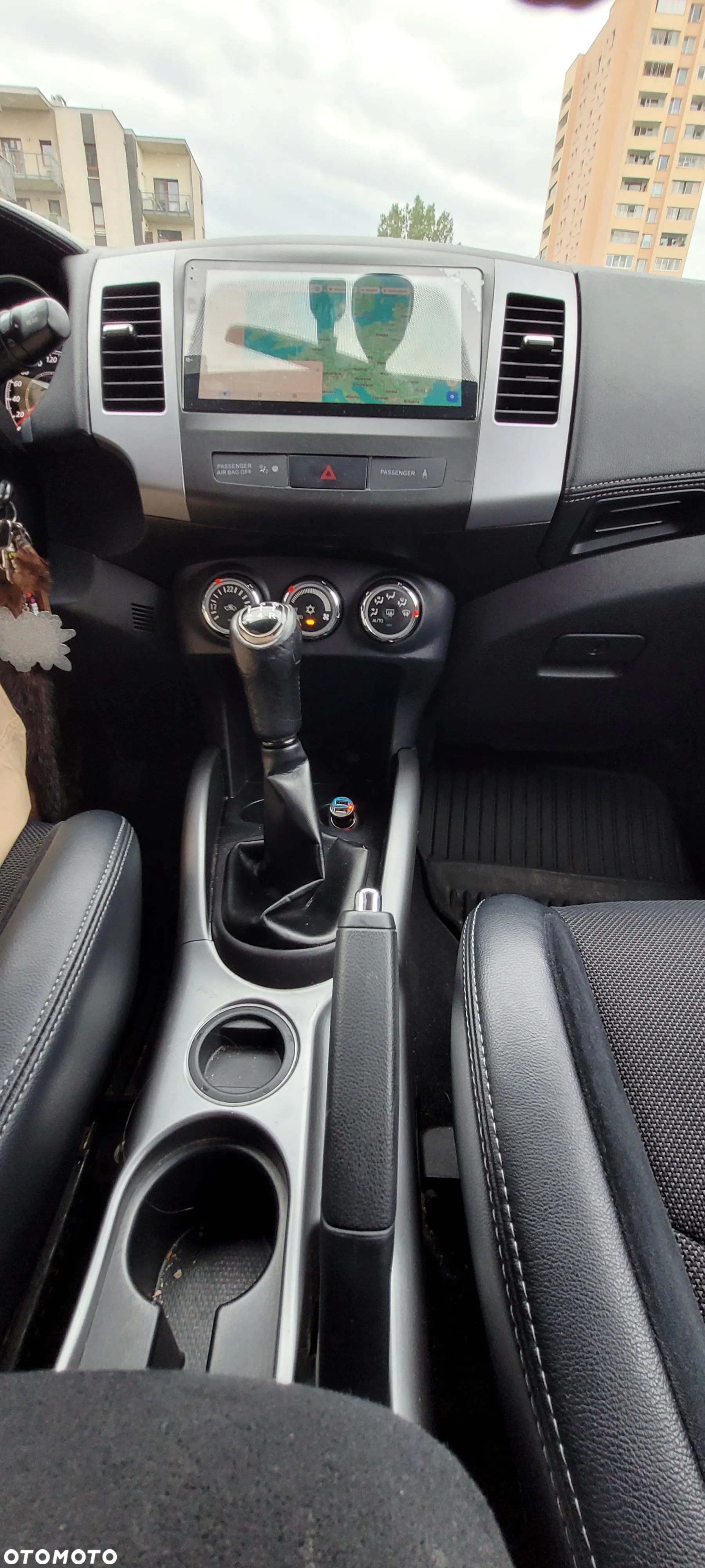 Mitsubishi Outlander 2.0 Intense + 2WD EU5 - 15