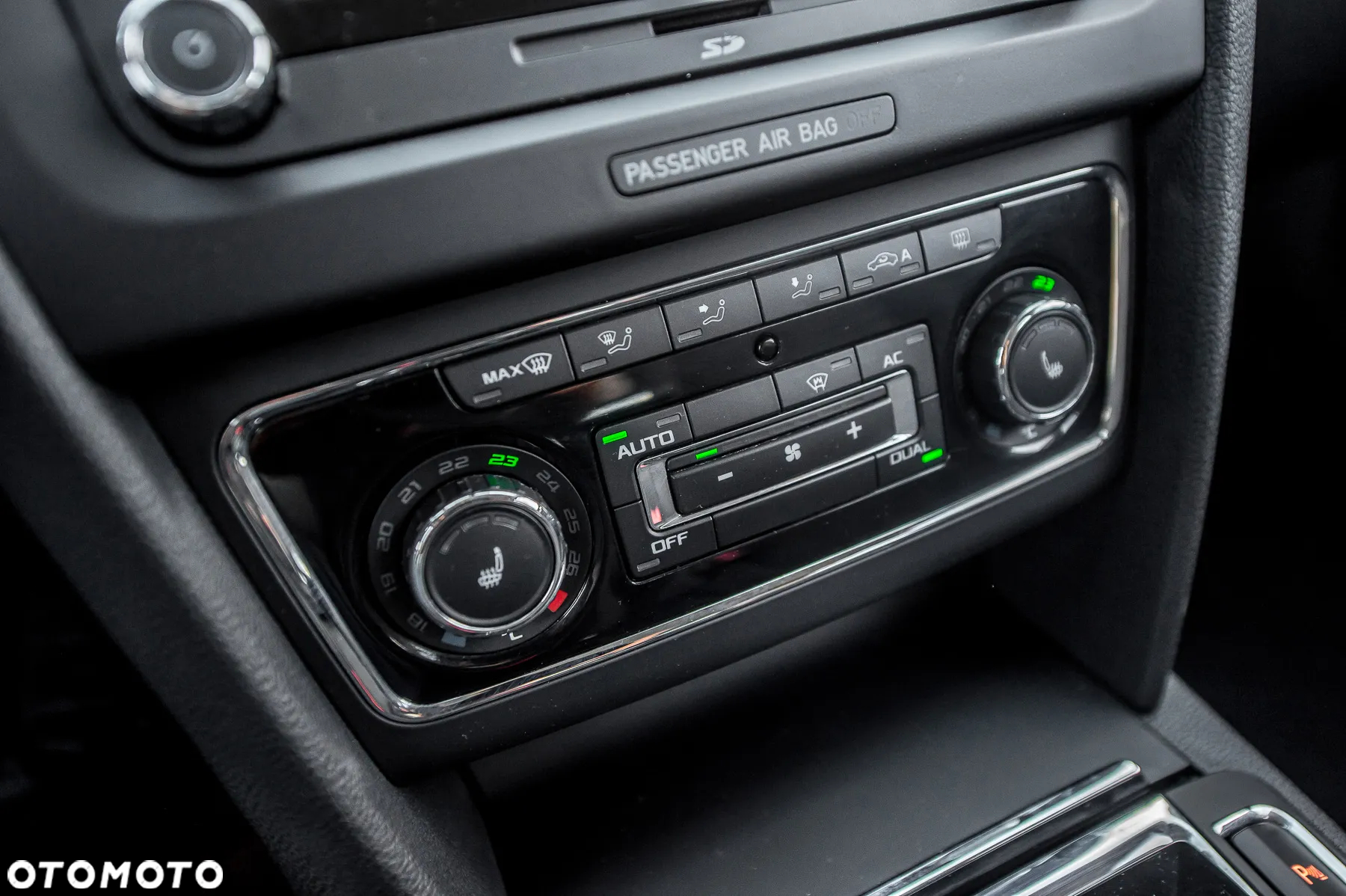 Skoda Superb Combi 2.0 TSI DSG Exclusive - 30