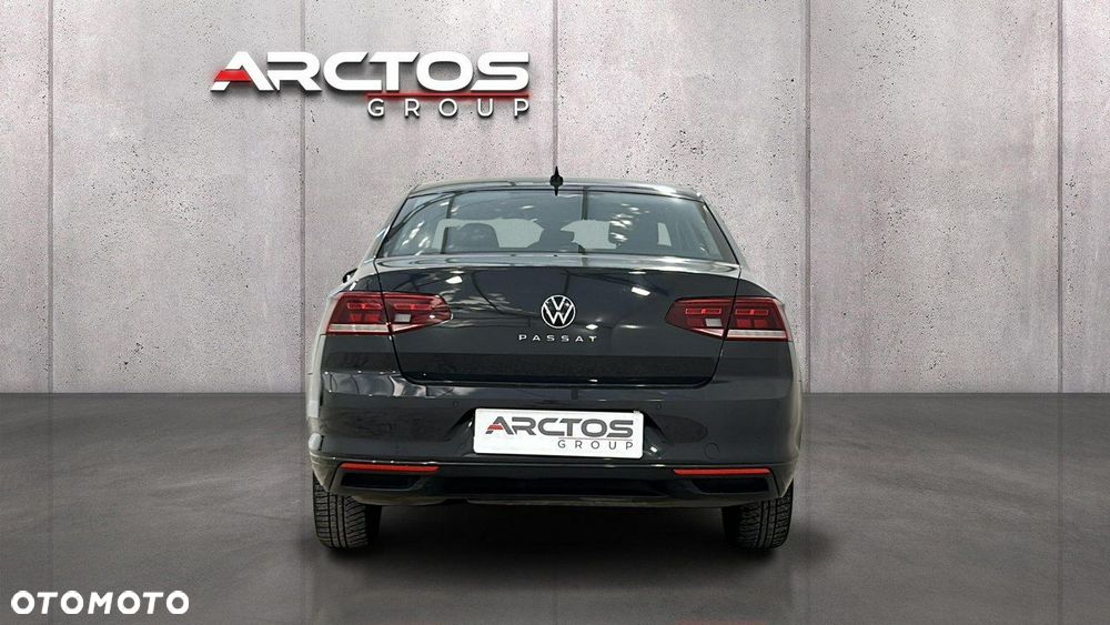 Volkswagen Passat 1.5 TSI EVO Essence DSG - 4