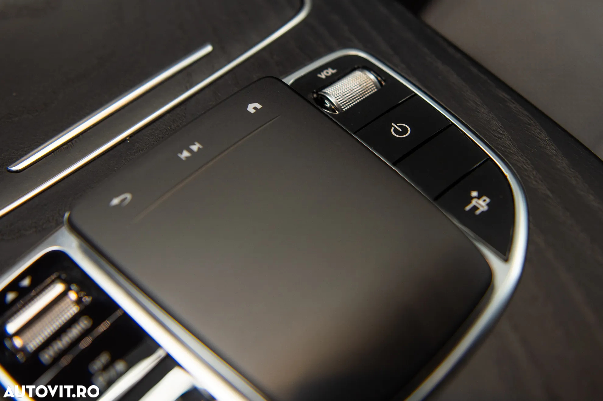 Mercedes-Benz E 220 d 9G-TRONIC Avantgarde - 22