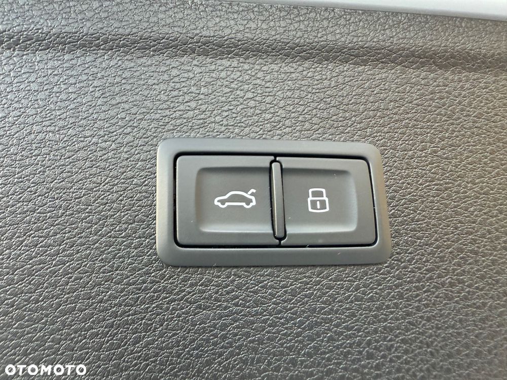 Audi Q5 50 TFSIe quattro S tronic advanced - 11