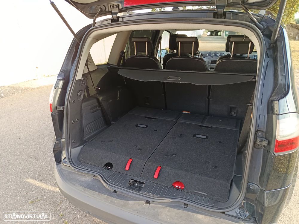 Ford S-Max 1.8 TDCi Titanium 7L - 8