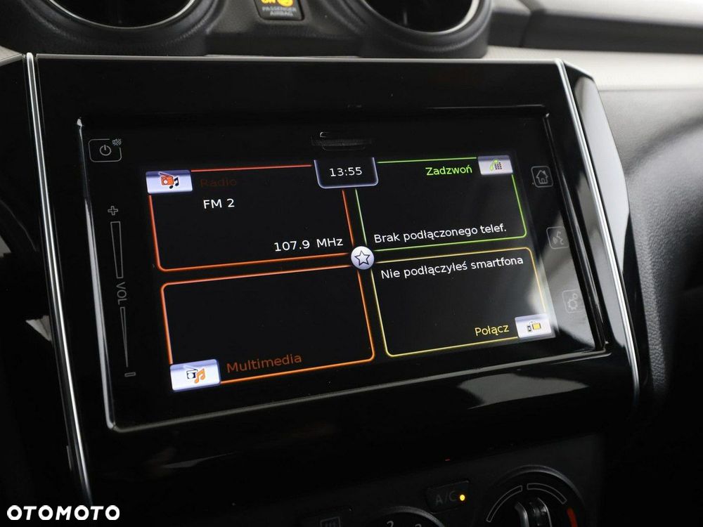 Suzuki Swift 1.2 Dualjet Hybrid Club - 24