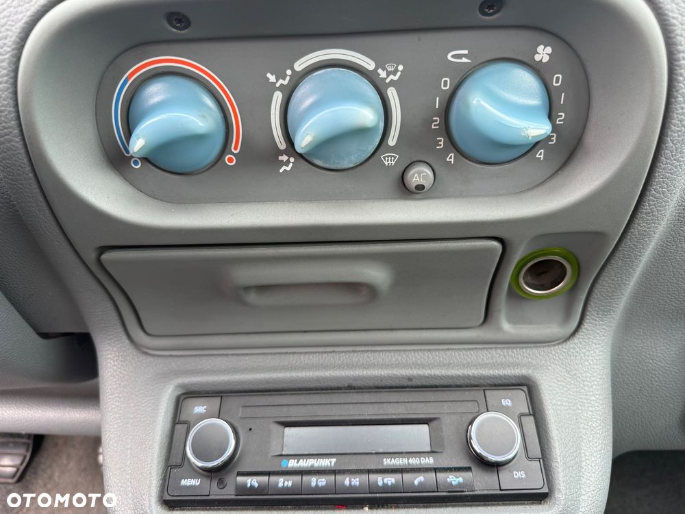 Renault Twingo - 21