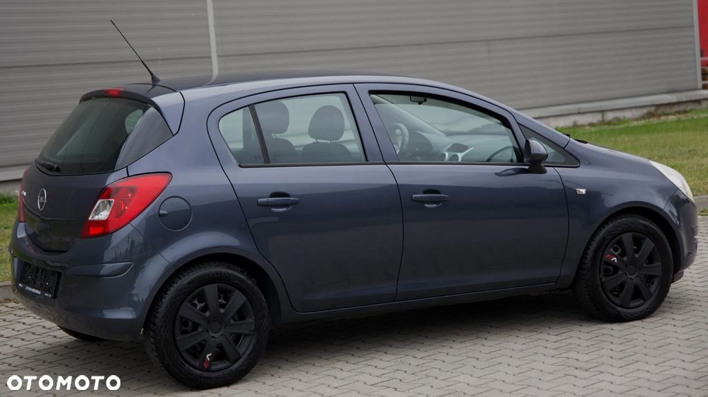 Opel Corsa - 16