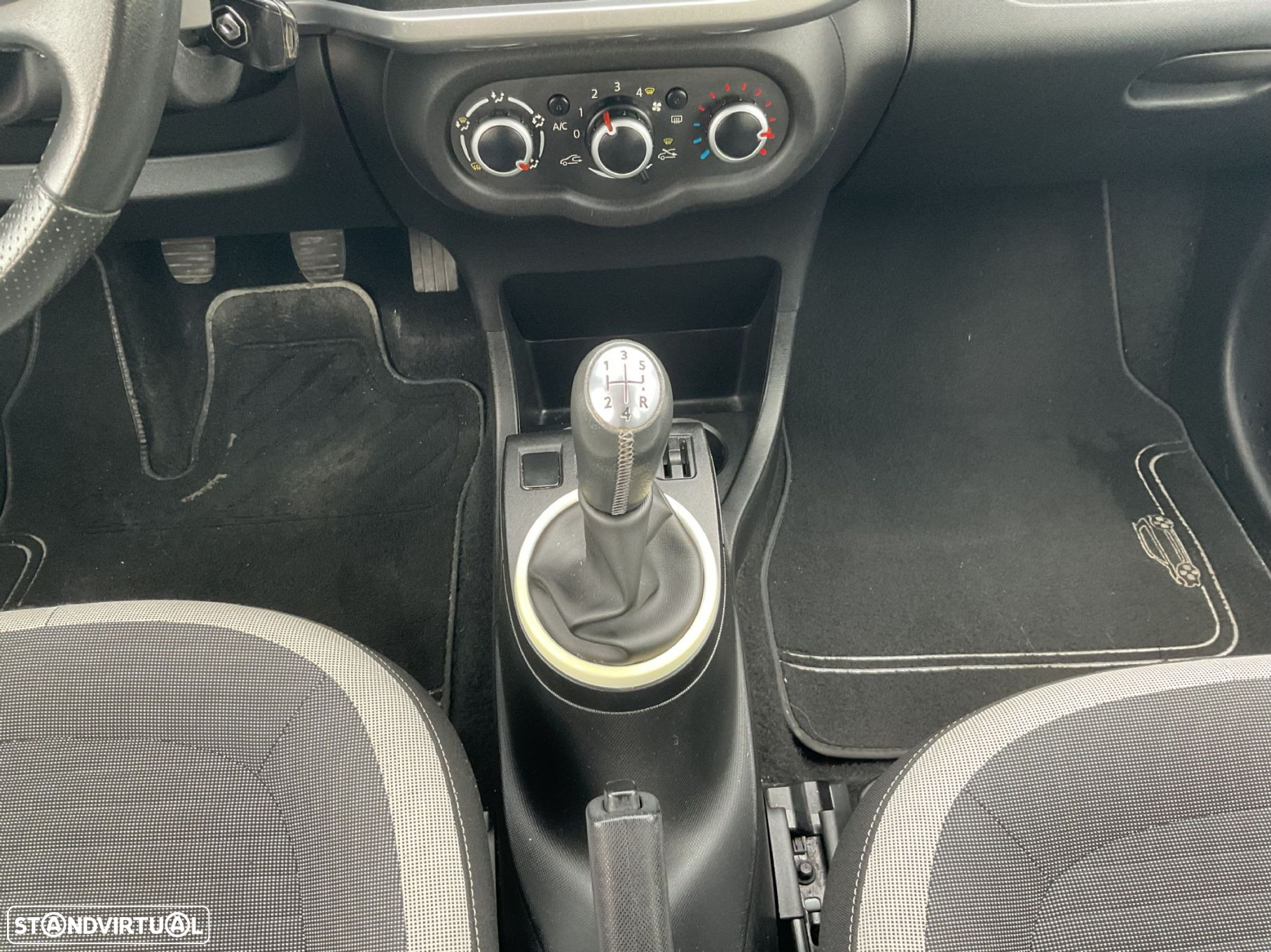 Renault Twingo 1.0 SCe Limited - 34