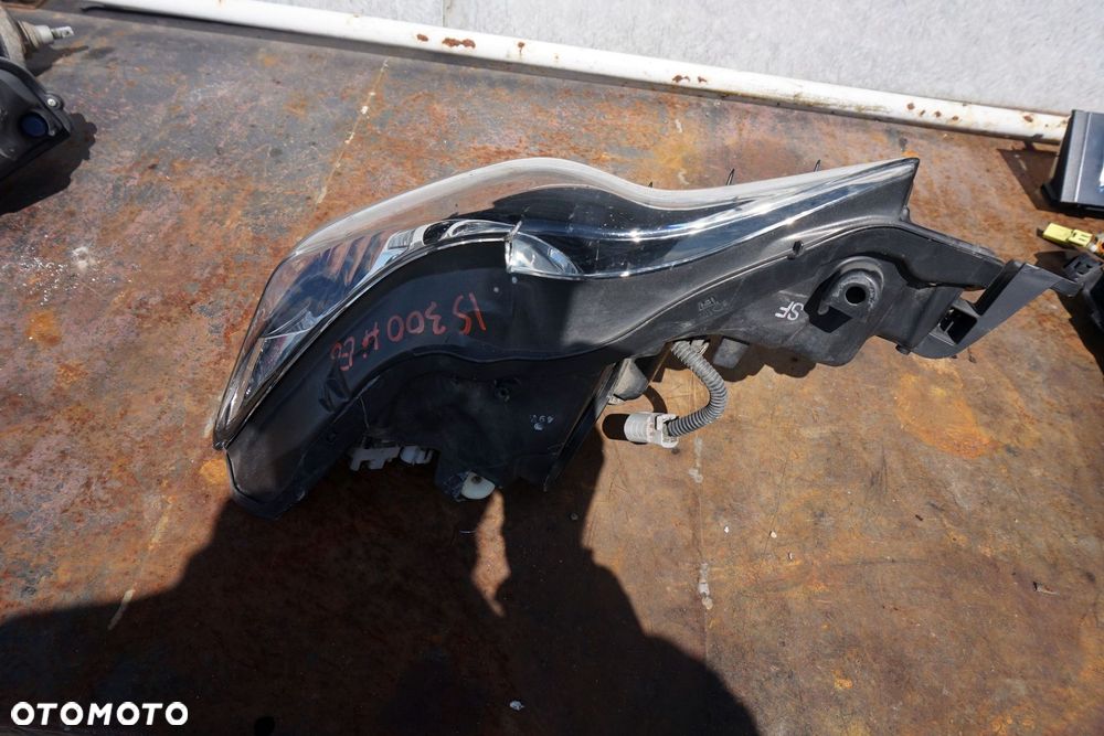 LAMPA PRZEDNIA LEWA IS III E3 XENON LEXUS 2013-2017 - 2