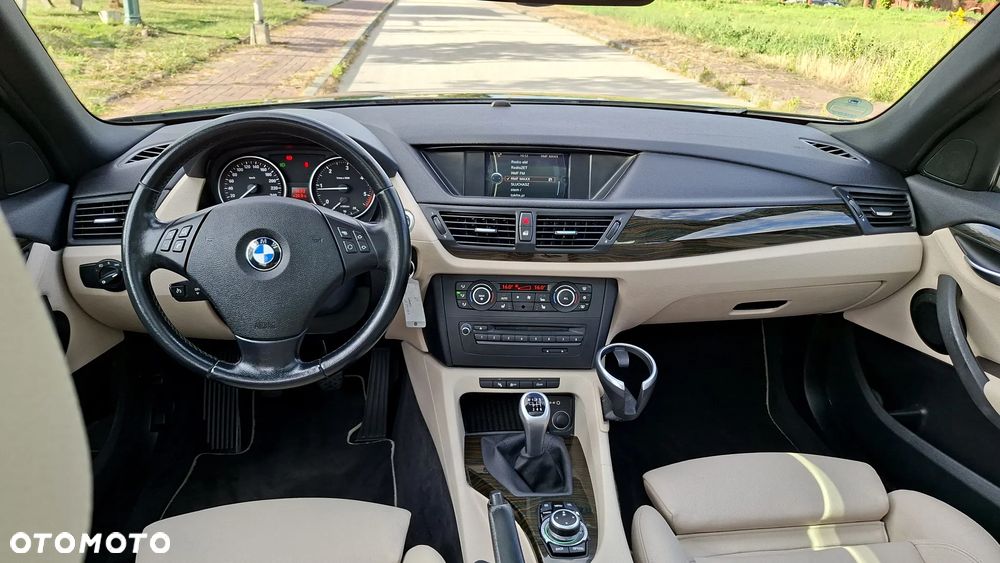 BMW X1 sDrive20d - 31