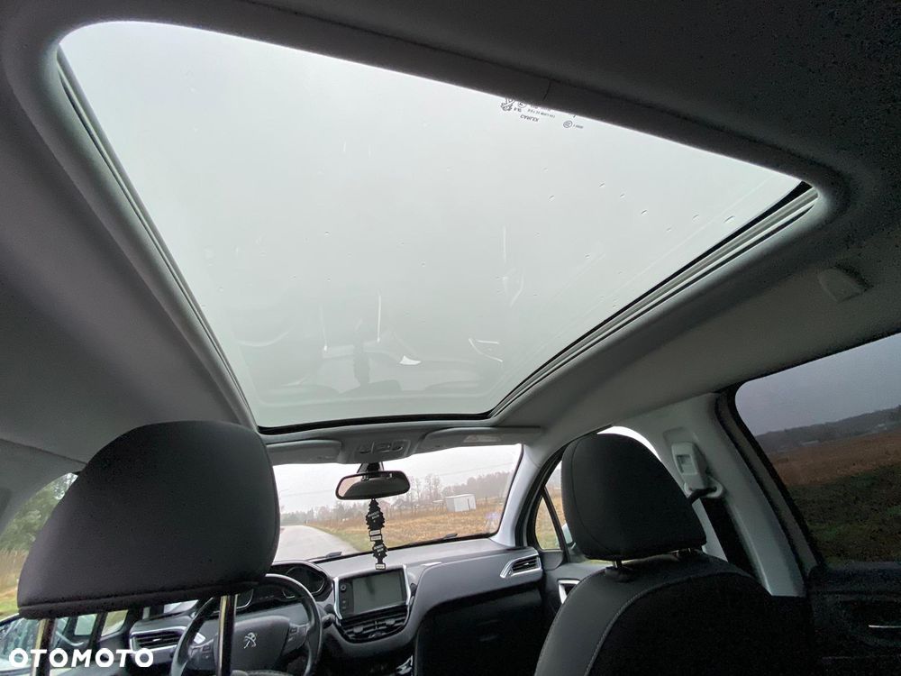 Peugeot 2008 PureTech 110 Stop&Start Crossway - 11