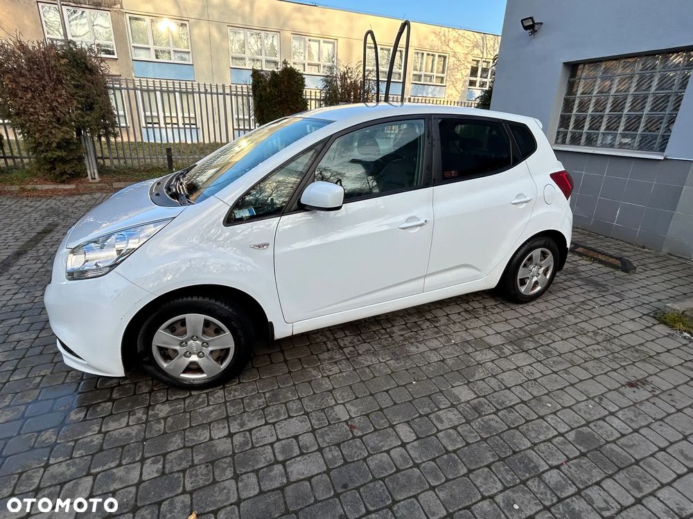 Kia Venga 1.4 Business Line - 9