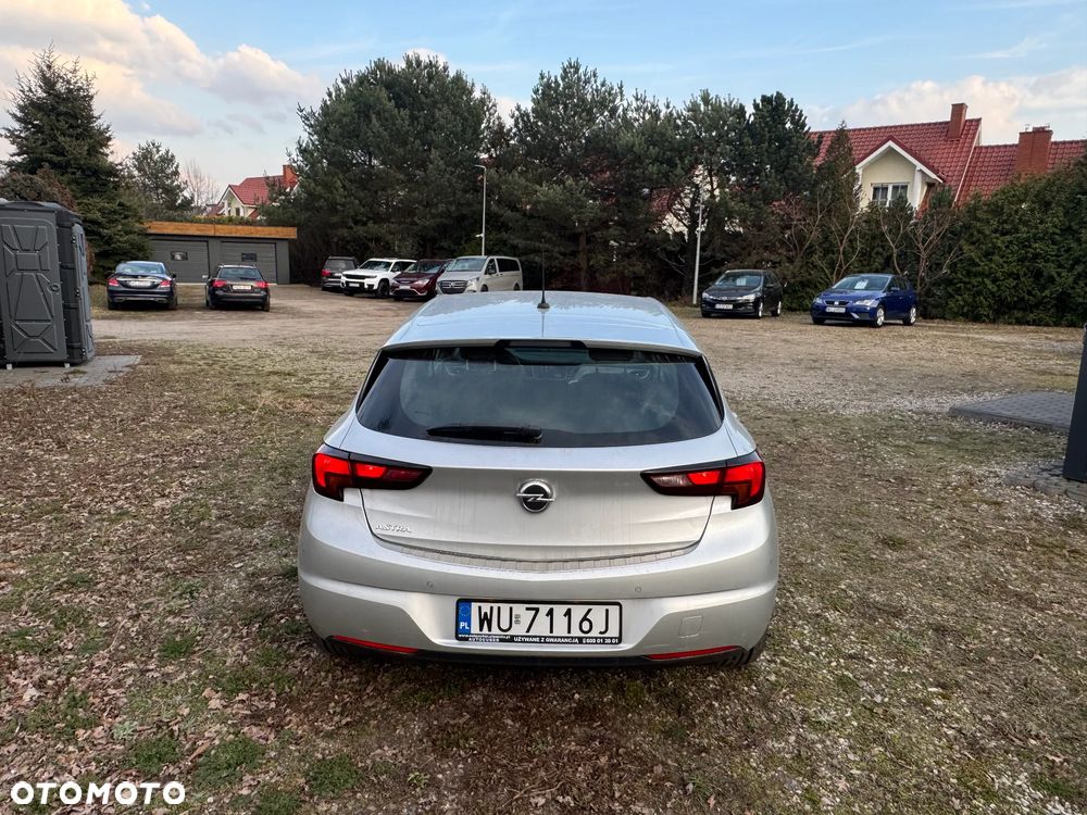 Opel Astra 1.4 T Enjoy S&S - 18