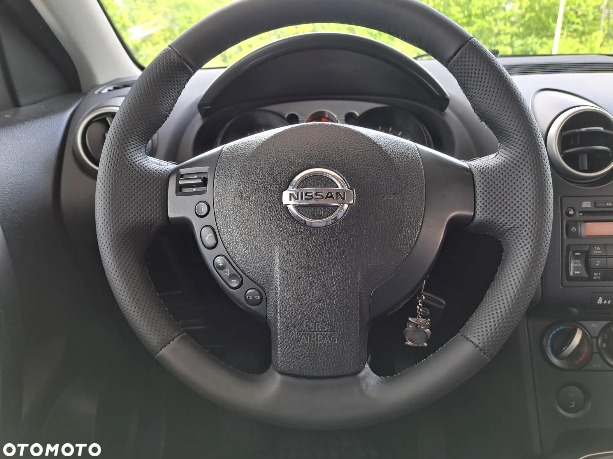 Nissan Qashqai+2 - 27