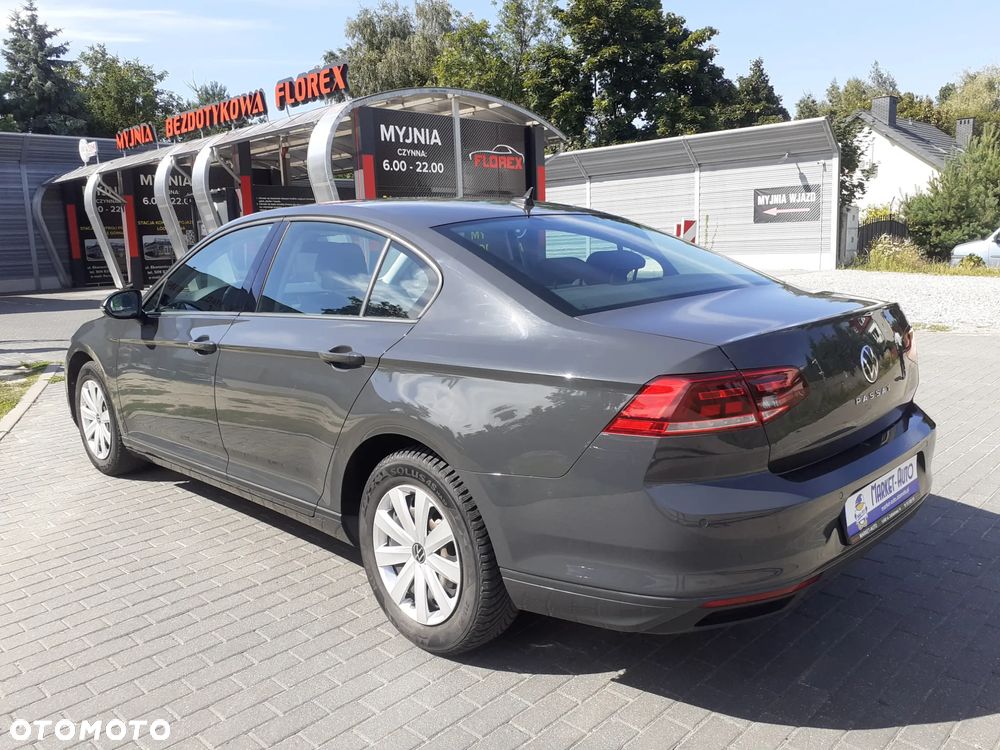 Volkswagen Passat - 3