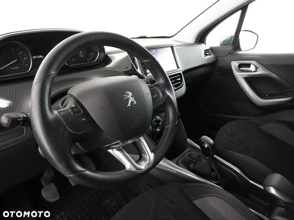 Peugeot 2008 PureTech 110 Style - 15