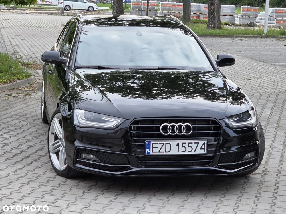 Audi A4 Avant 2.0 TDI DPF clean diesel multitronic S line Sportpaket - 1