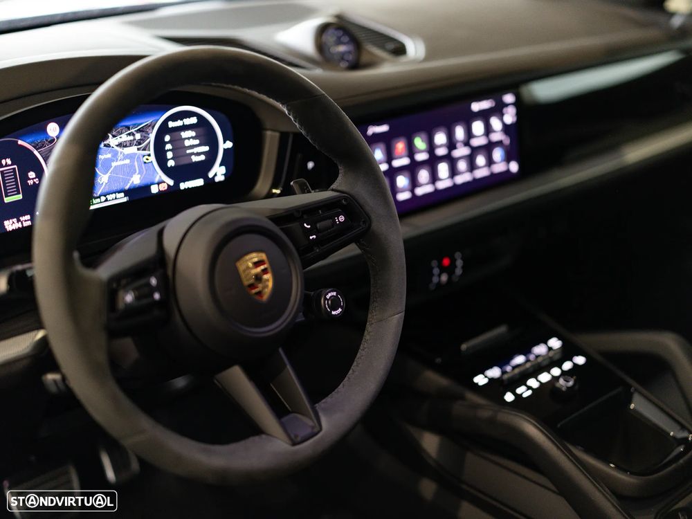 Porsche Cayenne E-Hybrid - 38