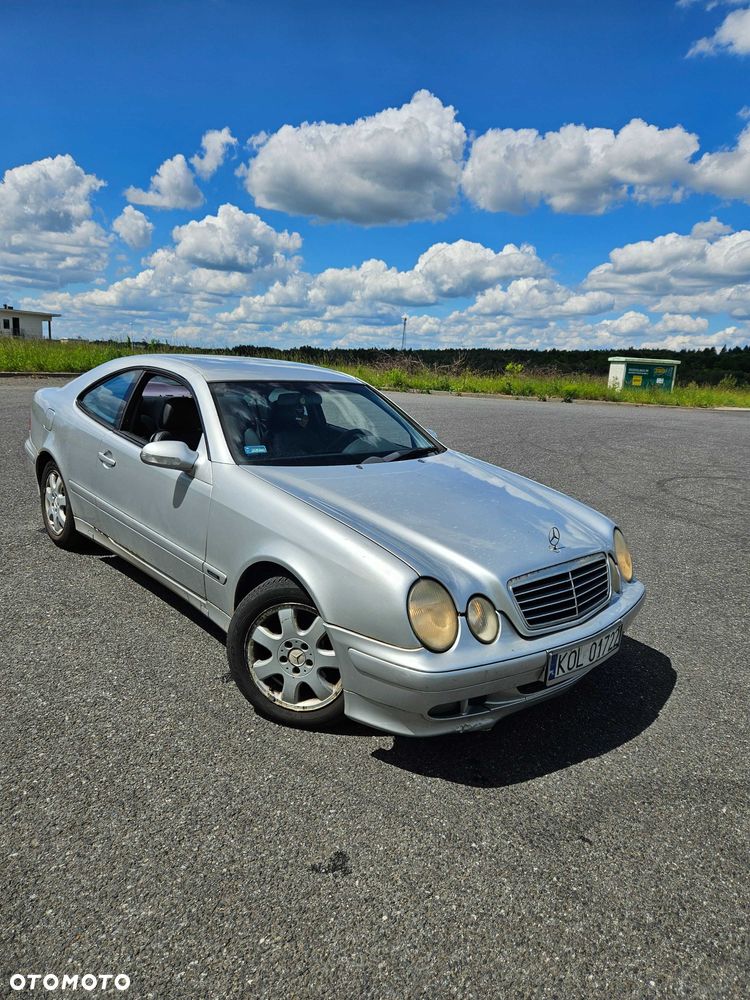 Mercedes-Benz CLK - 5