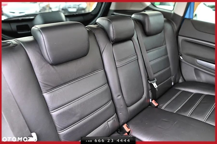 Ford Kuga 2.0 TDCi 2x4 Titanium - 26