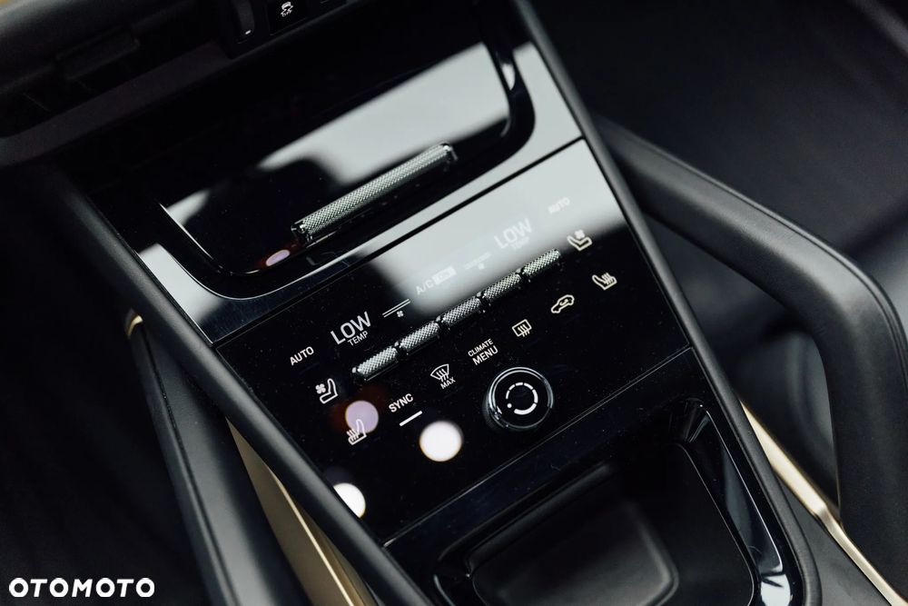 Porsche Cayenne S - 27