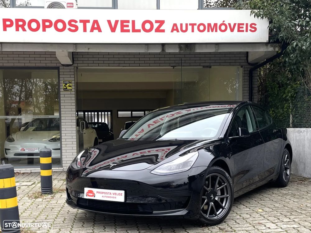 Tesla Model 3 Standard Range Plus RWD - 2