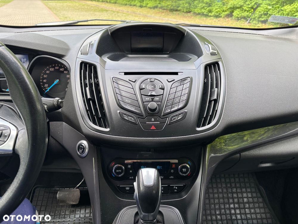 Ford Kuga - 19