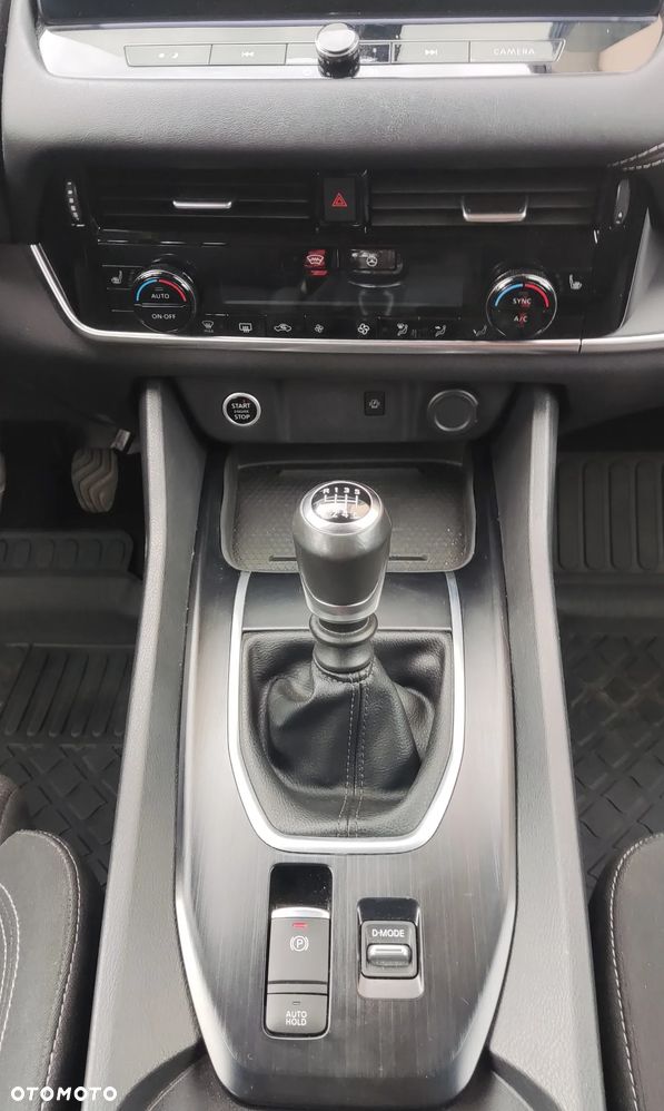 Nissan Qashqai - 16