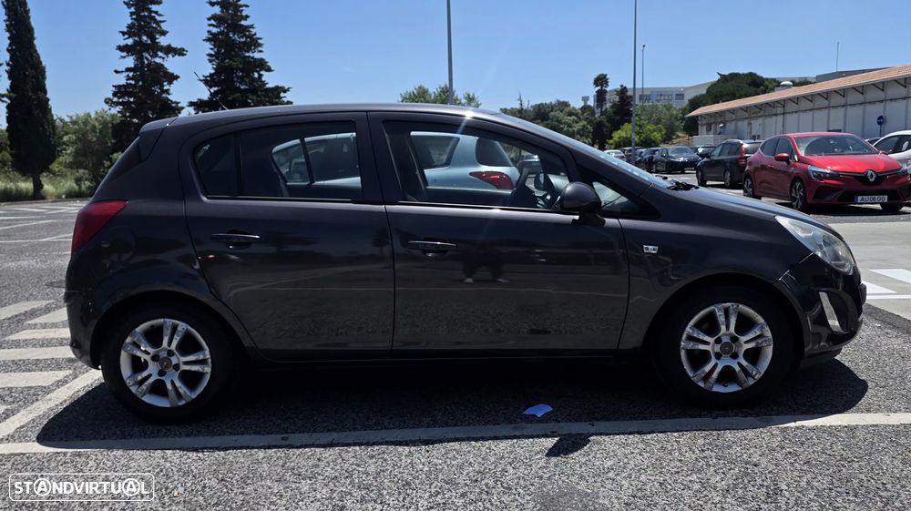 Opel Corsa 1.3 CDTi Cosmo - 4