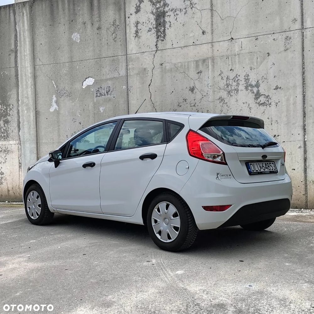 Ford Fiesta - 3